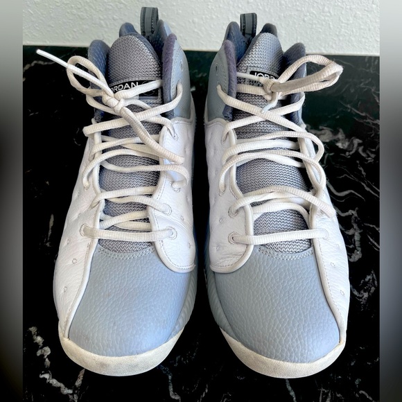 Size Men’s 11.5 Jordan Jumpman Team 2 White Barely Worn!!! - Picture 2 of 6
